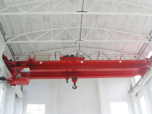 China 50t Double Girder Overhead Cranes with Two Torsion-free Box Girders factory