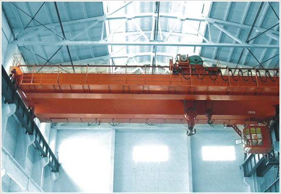 China Double Girder Overhead Bridge Crane for Lifting and Transporting QD32t-5t-22m factory
